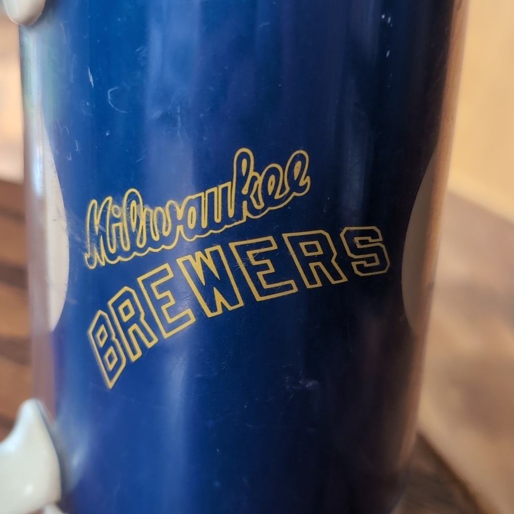 80s Milwaukee Brewers Beer Stein 16oz. Insulated Cup Plastic Double Walled - Picture 7 of 10